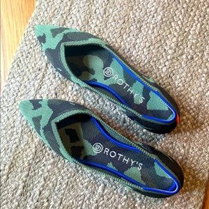 Roth’s The Point Camo 7.5 NWOB